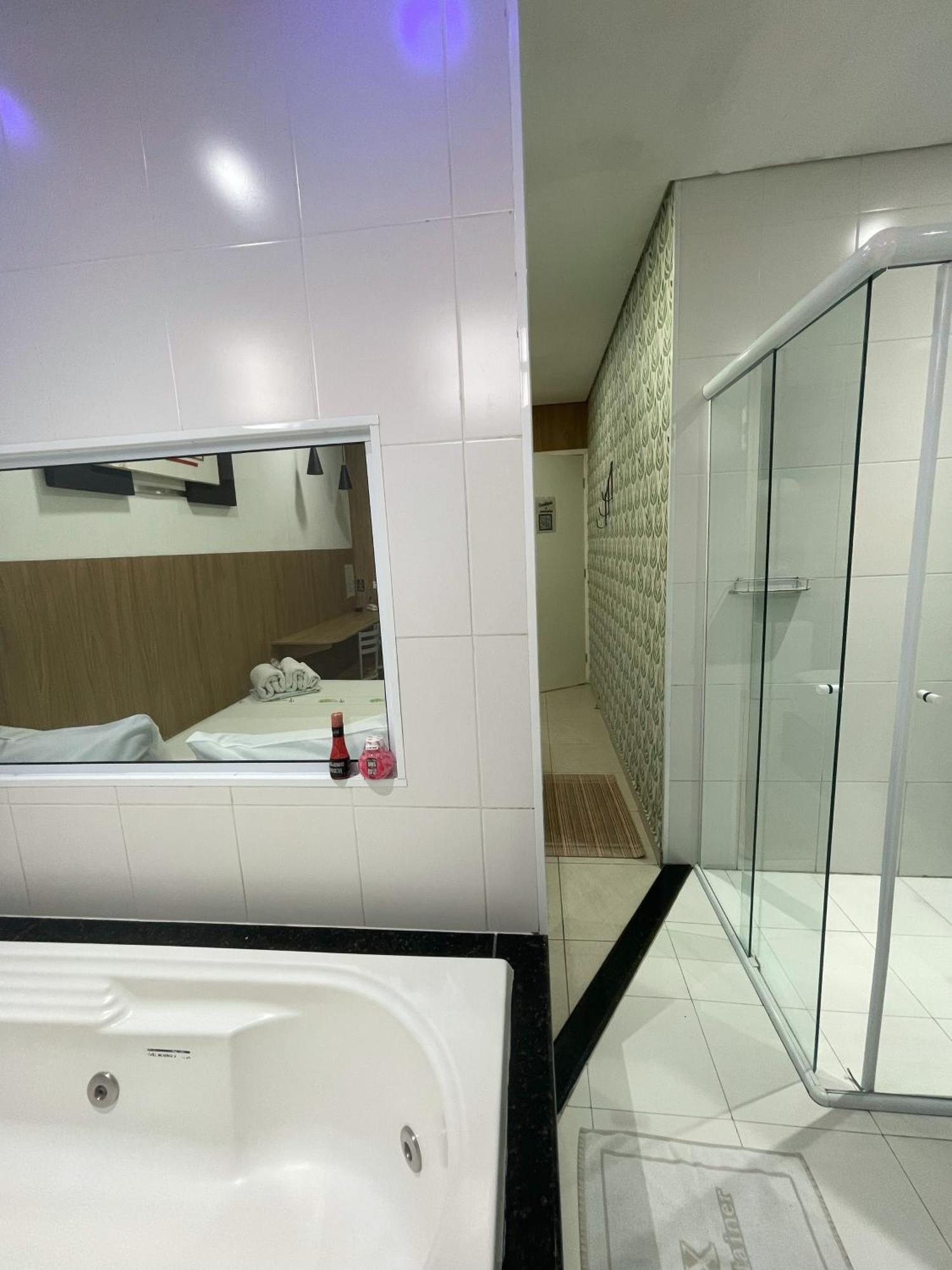 Hotel It & *